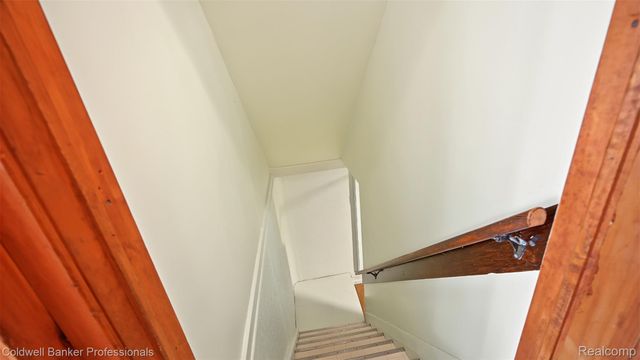 626 Fairway Drive, Royal Oak, MI 48073