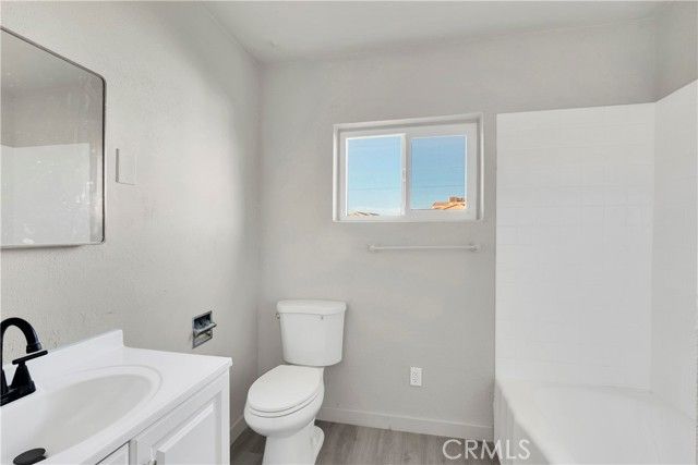 2494 Nadean, Mojave, CA 93501