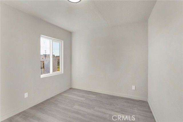 2494 Nadean, Mojave, CA 93501