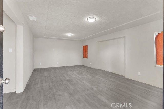 2494 Nadean, Mojave, CA 93501