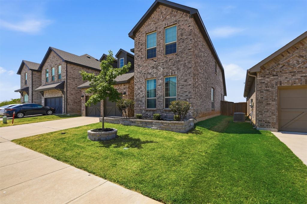 9020 Horse Herd Drive, Fort Worth, TX 76123 — photo 4