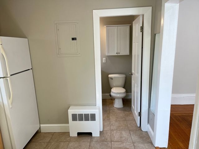 66 Walnut St 1, Somerville, MA 02143