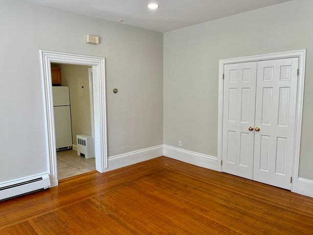 66 Walnut St 1, Somerville, MA 02143