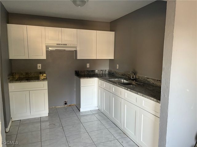 3758 Minnesota DR E 0, Fort Myers, FL 33916