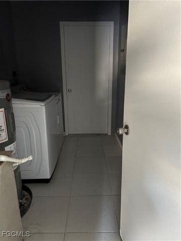 3758 Minnesota DR E 0, Fort Myers, FL 33916