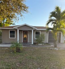 3758 Minnesota DR E 0, Fort Myers, FL 33916