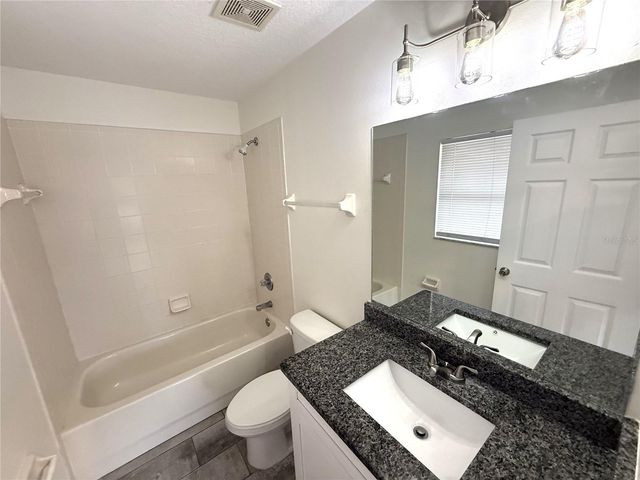 10413 SUMMERVIEW CIRCLE, Riverview, FL 33578