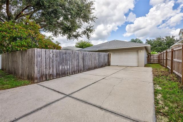 10413 SUMMERVIEW CIRCLE, Riverview, FL 33578