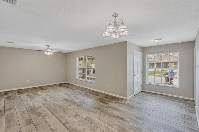 10413 SUMMERVIEW CIRCLE, Riverview, FL 33578