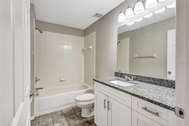 10413 SUMMERVIEW CIRCLE, Riverview, FL 33578