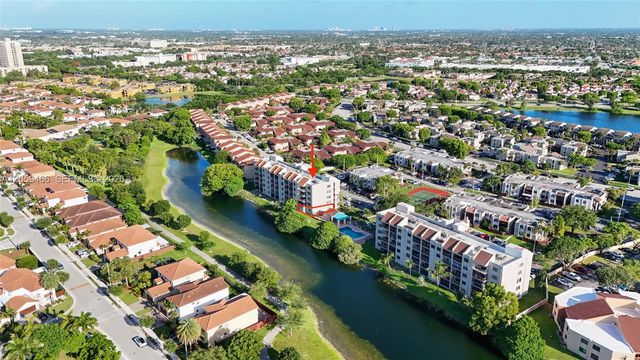 10145 NW 9th St Circle 101, Miami, FL 33172