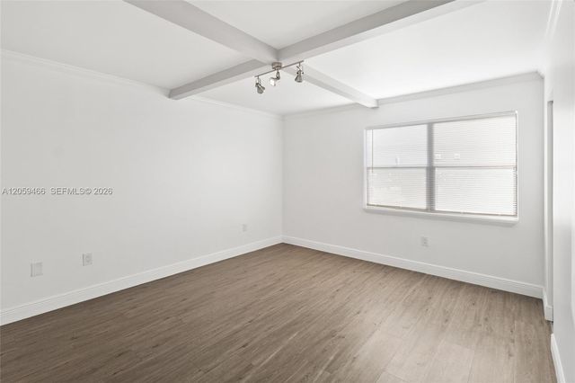 10145 NW 9th St Circle 101, Miami, FL 33172