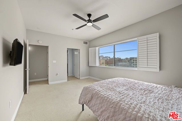 2864 Sunset Place 407, Los Angeles, CA 90005