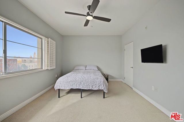 2864 Sunset Place 407, Los Angeles, CA 90005