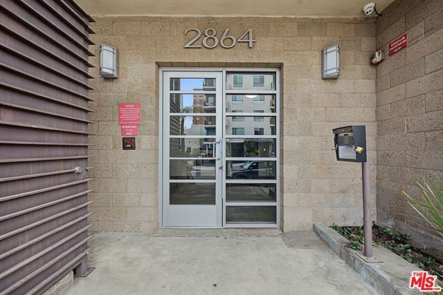 2864 Sunset Place 407, Los Angeles, CA 90005