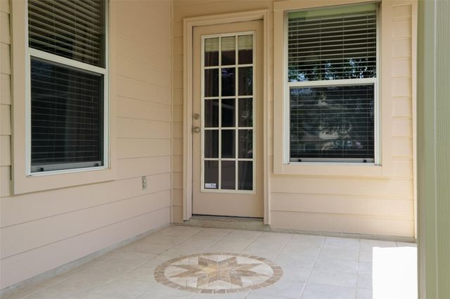 301 Middle CRK, Buda, TX 78610