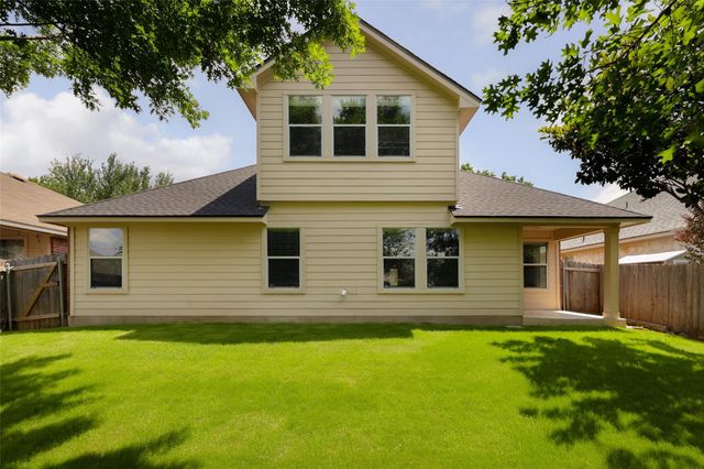 301 Middle CRK, Buda, TX 78610