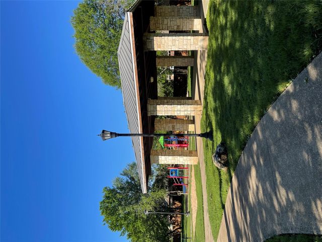 301 Middle CRK, Buda, TX 78610