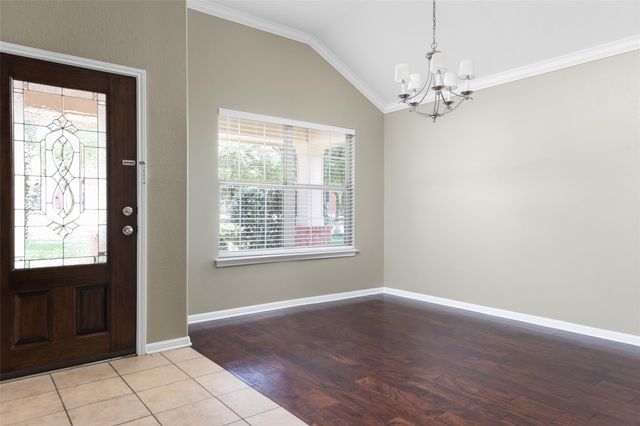 301 Middle CRK, Buda, TX 78610