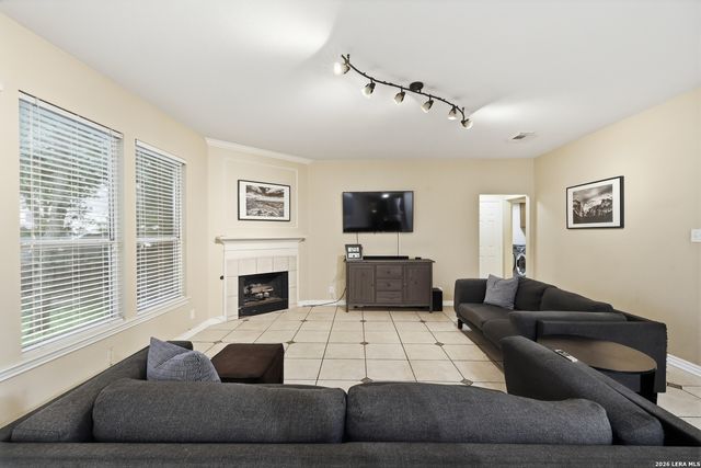 8839 Brae Crest, San Antonio, TX 78249