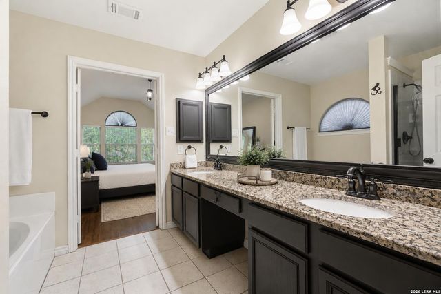 8839 Brae Crest, San Antonio, TX 78249