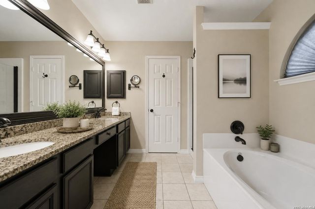 8839 Brae Crest, San Antonio, TX 78249