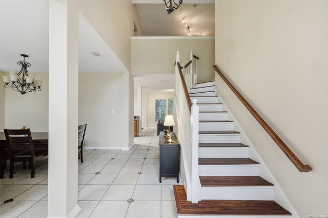 8839 Brae Crest, San Antonio, TX 78249