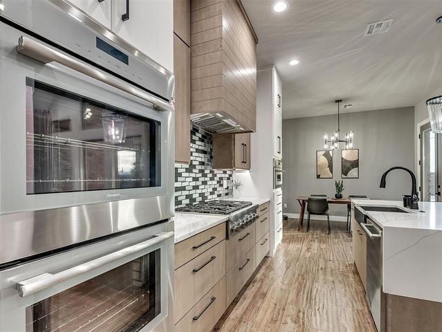 1200 Canteberry Drive, Yukon, OK 73099