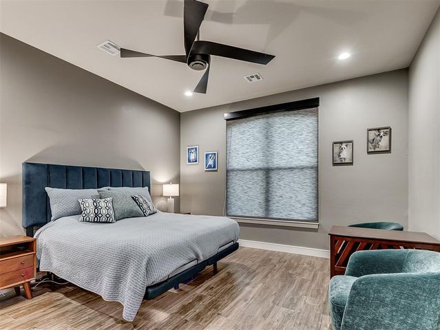 1200 Canteberry Drive, Yukon, OK 73099