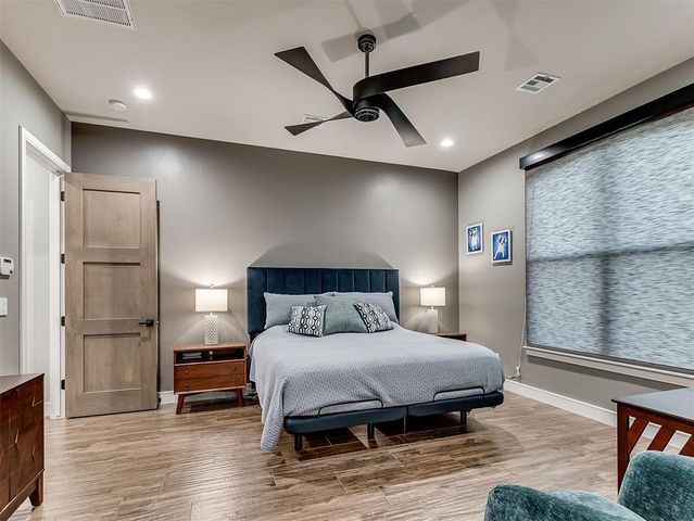 1200 Canteberry Drive, Yukon, OK 73099