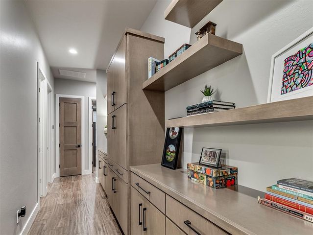 1200 Canteberry Drive, Yukon, OK 73099