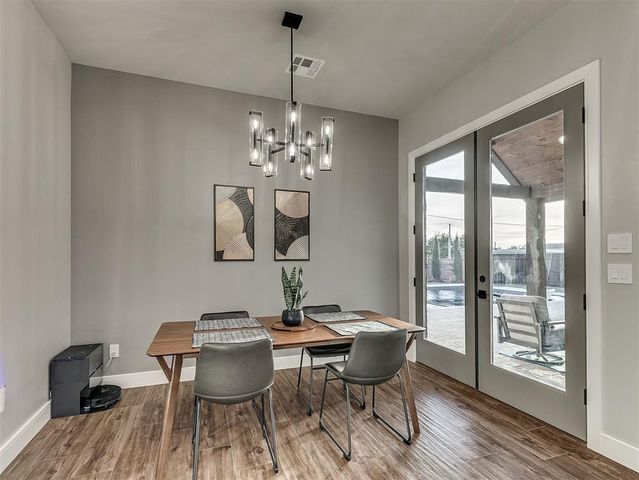 1200 Canteberry Drive, Yukon, OK 73099