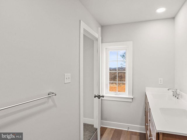 3 SAGE ST, Carlisle, PA 17015