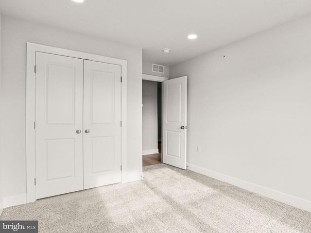 3 SAGE ST, Carlisle, PA 17015