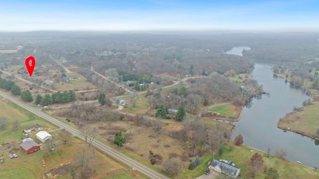 127 Flambeau Lane, Dixon, IL 61021