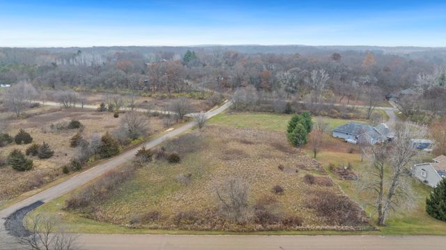 127 Flambeau Lane, Dixon, IL 61021