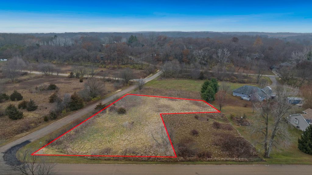 127 Flambeau Lane, Dixon, IL 61021