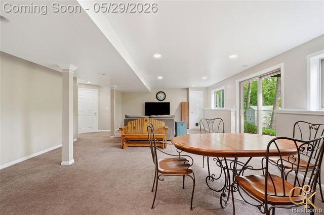 4933 Iroquois Boulevard, Clarkston, MI 48348