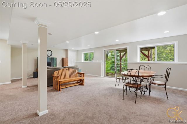 4933 Iroquois Boulevard, Clarkston, MI 48348
