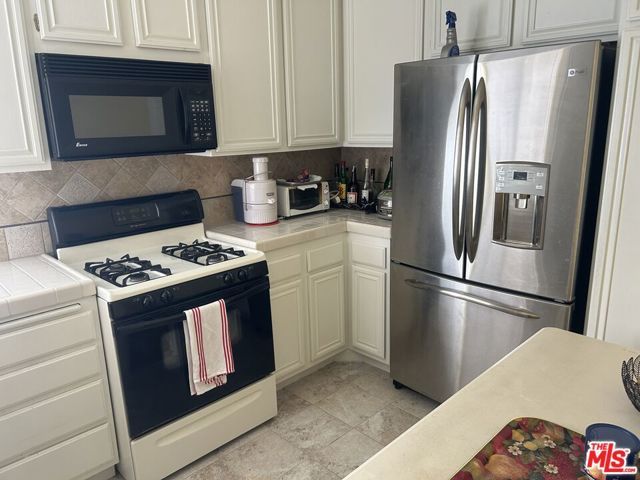 2621 Plaza Del Amo 511, Torrance, CA 90503