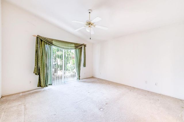 2670 N Katy Avenue, Fresno, CA 93722