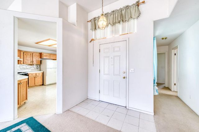 2670 N Katy Avenue, Fresno, CA 93722