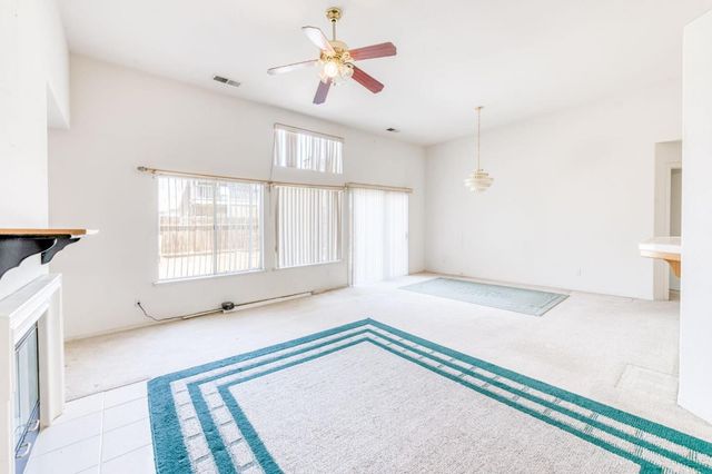 2670 N Katy Avenue, Fresno, CA 93722