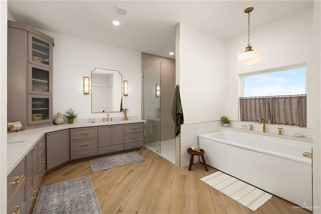 3019 W Rockefeller Lane, Edinburg, TX 78539