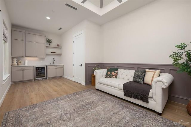 3019 W Rockefeller Lane, Edinburg, TX 78539