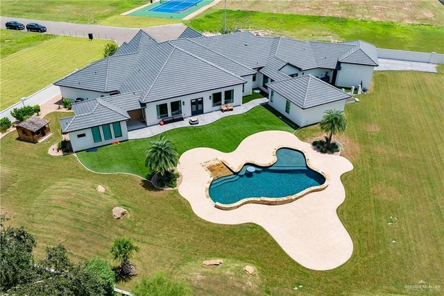 3019 W Rockefeller Lane, Edinburg, TX 78539