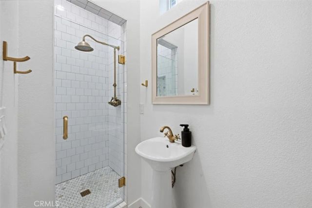 8 Snapdragon, Ladera Ranch, CA 92694
