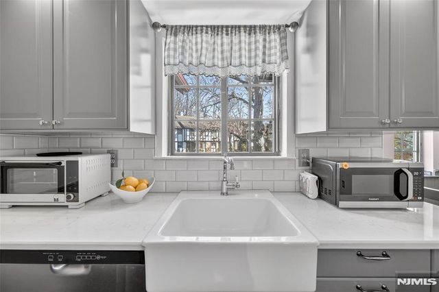 3807 Melville Court, Mahwah, NJ 07430