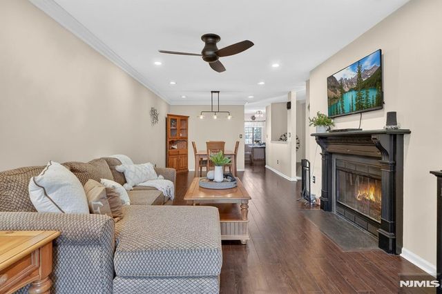 3807 Melville Court, Mahwah, NJ 07430