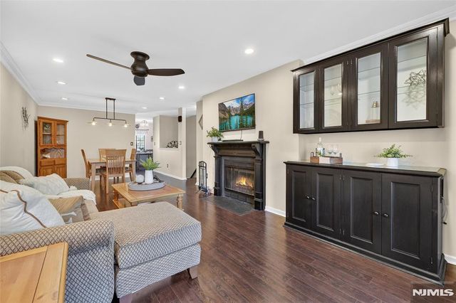 3807 Melville Court, Mahwah, NJ 07430